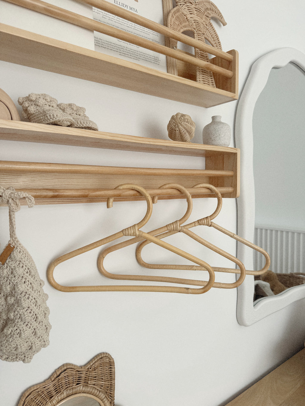 Goldie | Coat Hanger Set (5)