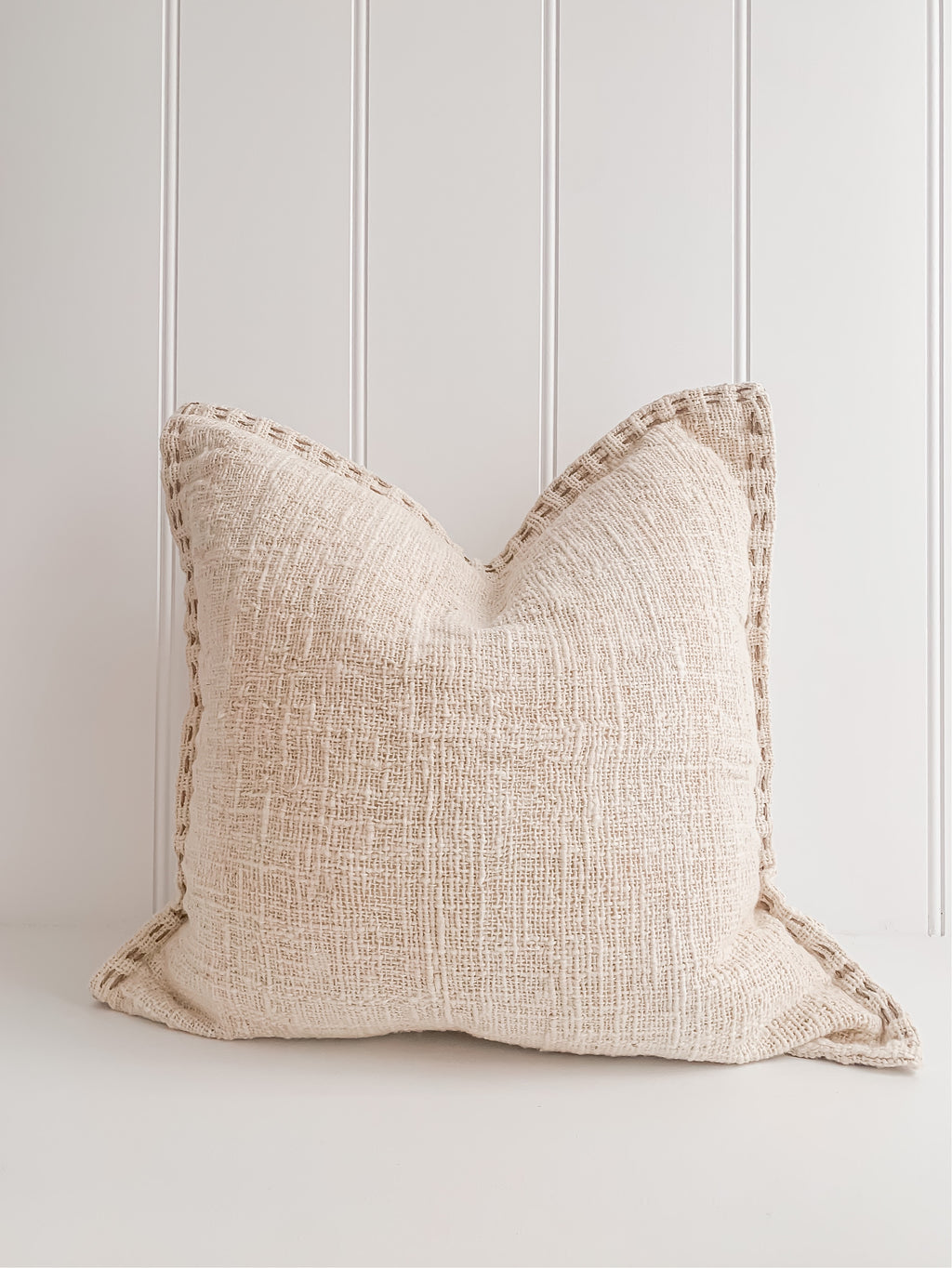 Mila | Natural Cushion